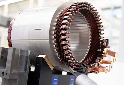 What are the typical applications of prepregs as insulating materials in industrial equipment?